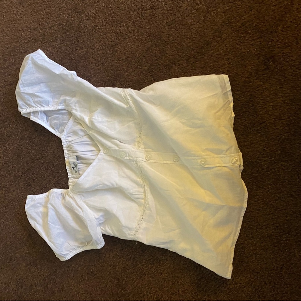Hollistet White shirt